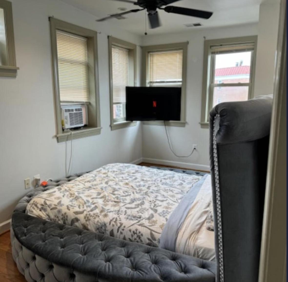 Dc Play House Bed And Breakfast Washington Exterior photo